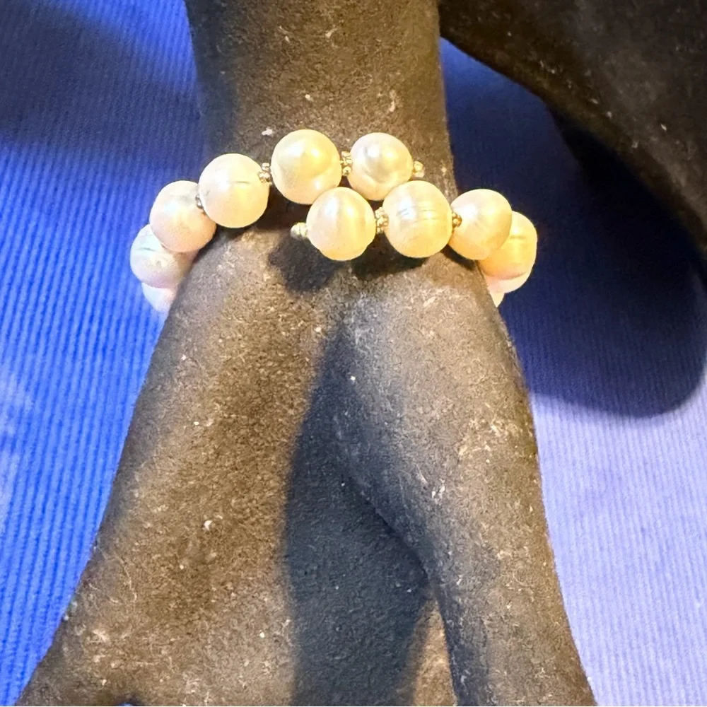 Iridescent Genuine Freshwater Pearl Bracelet